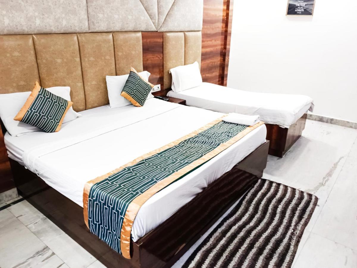 Hotel Krone Near Igi Airport Delhi 新德里 外观 照片