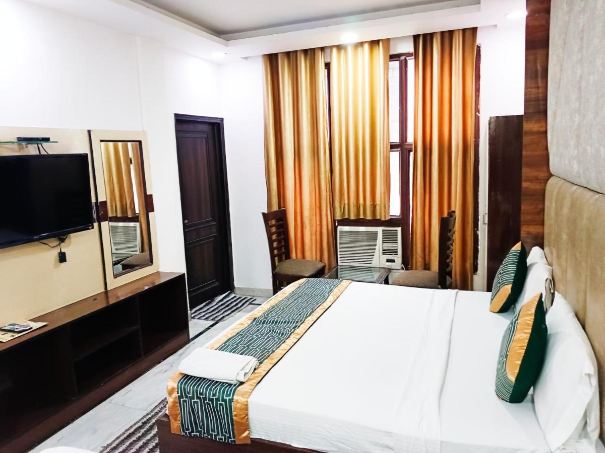 Hotel Krone Near Igi Airport Delhi 新德里 外观 照片